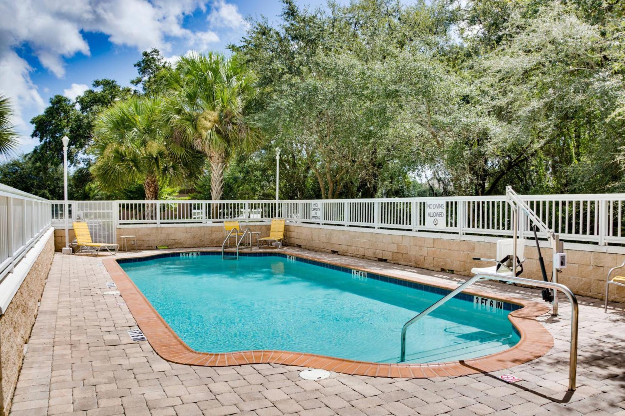 Fairfield By Marriott Inn & Suites Melbourne West/Palm Bay Exterior foto
